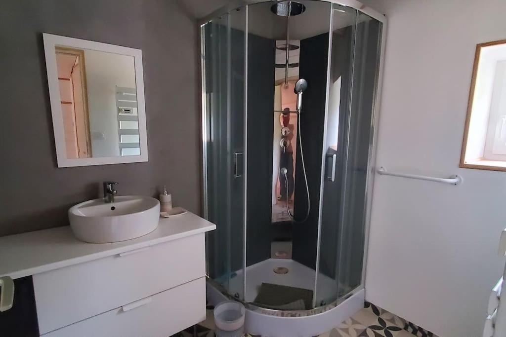Holiday home Rouge Safran 3 Etoiles Au Calme *